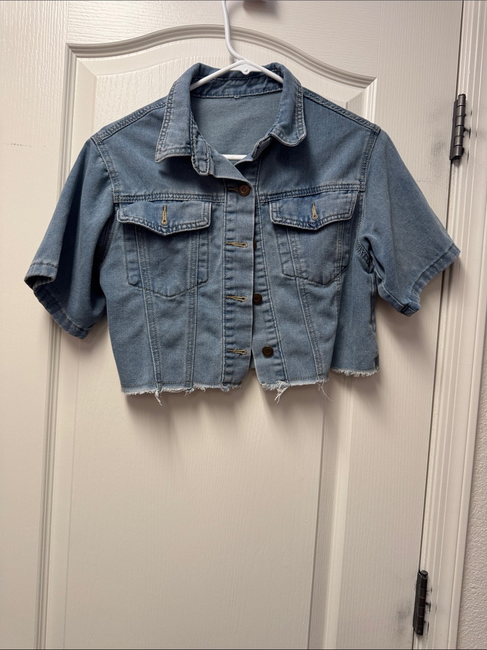 Cropped Light Blue Denim Jacket - Women